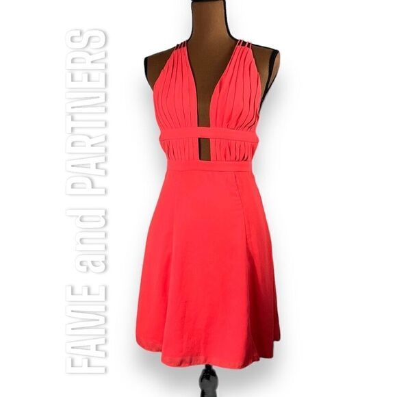 Fame And Partners Watermelon Pink Plunging Neckline Cut Out Mini Dress Women’s 4 - Picture 1 of 16